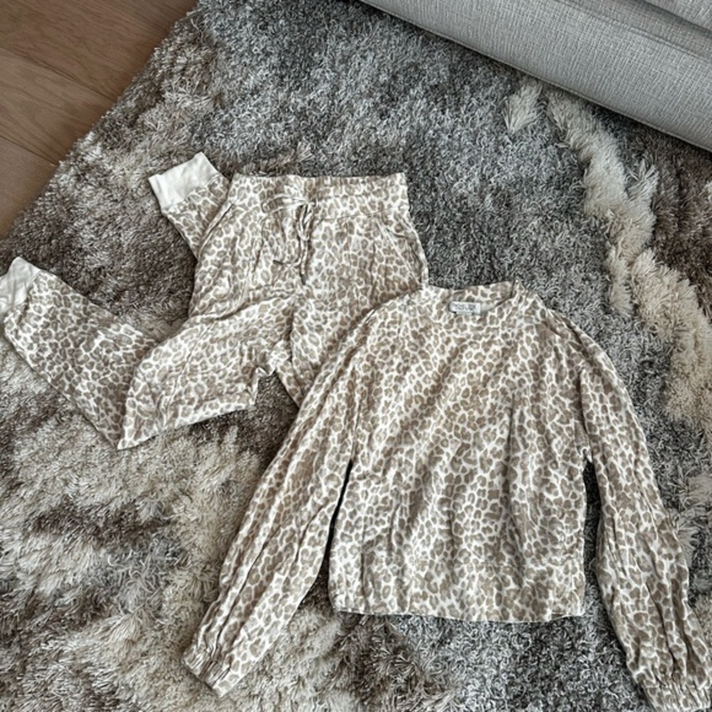 Rachel Zoe Beige Animal Print Set Lounge sleep